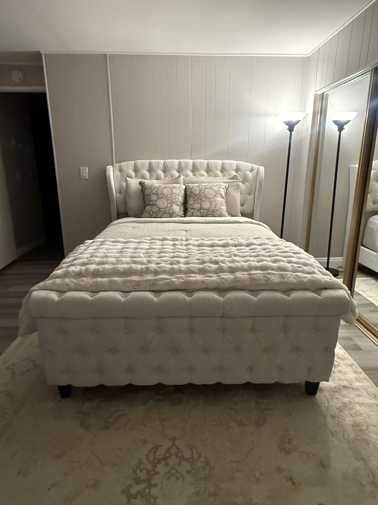 AMERLIFE King Size Upholstered Sleigh Platform Bed Frame with Headboard customer photo 2