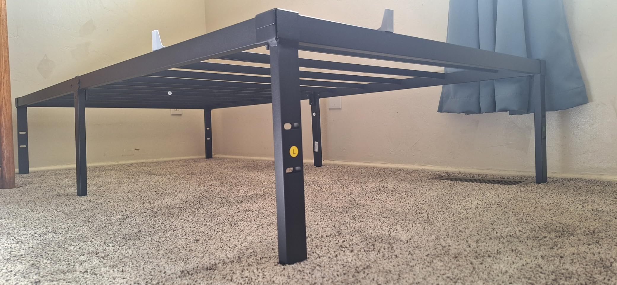 VASAGLE Full Metal Bed Frame, 16 Inches Tall, 1100 lb Weight Capacity customer photo 1