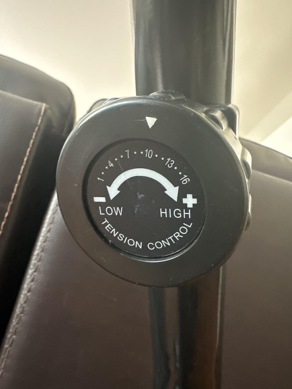 CURSOR FITNESS Exercise Bike, Stationary Bikes for Home with Brake Pad customer photo 2