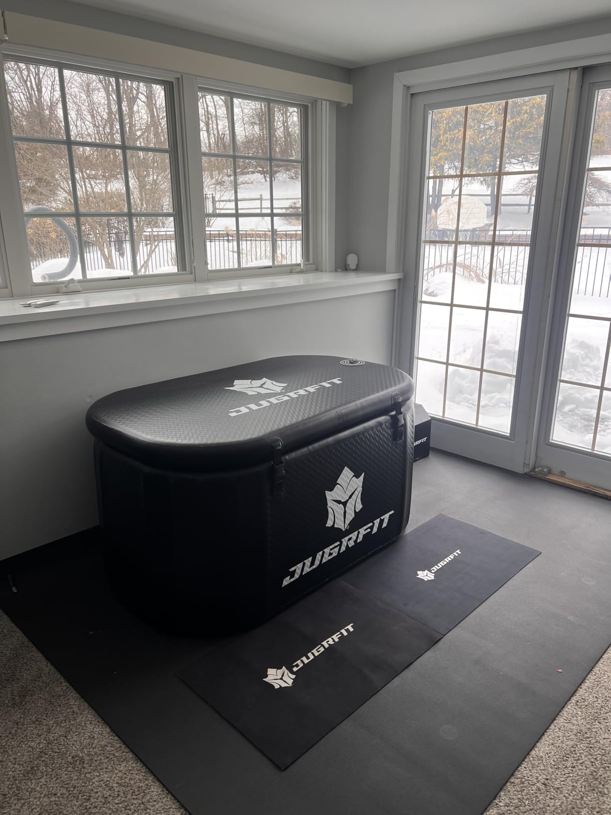 90-Gallon Luxury Pro-Grade Cold Plunge Tub with 1050W Water Chiller - Ice-Free At-Home Recovery, Built-in Filtration, Weatherproof & Durable customer photo 2