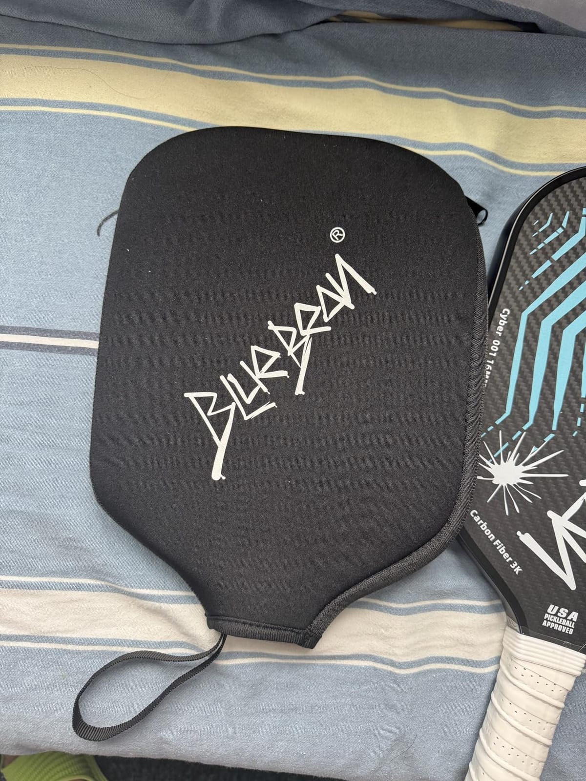 Pickleball Paddles,USAPA,Carbon Fiber Pickleball Paddle with 16MM Polymer Honeycomb Core Provides Lighter Weight&Higher Grit&Spin,Engineered for Professional Players,BlueBean customer photo 1