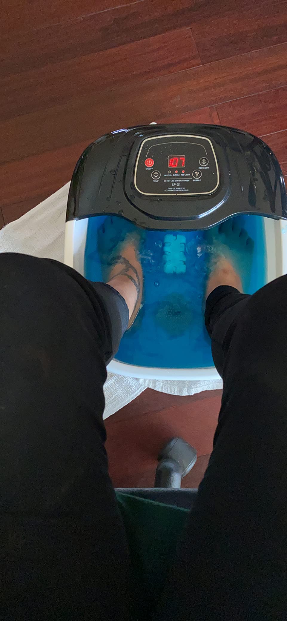 RIGHTMELL Foot Soaking Tub Foot Spa with Heat, Bubble, Ozone & Blue Light customer photo 1