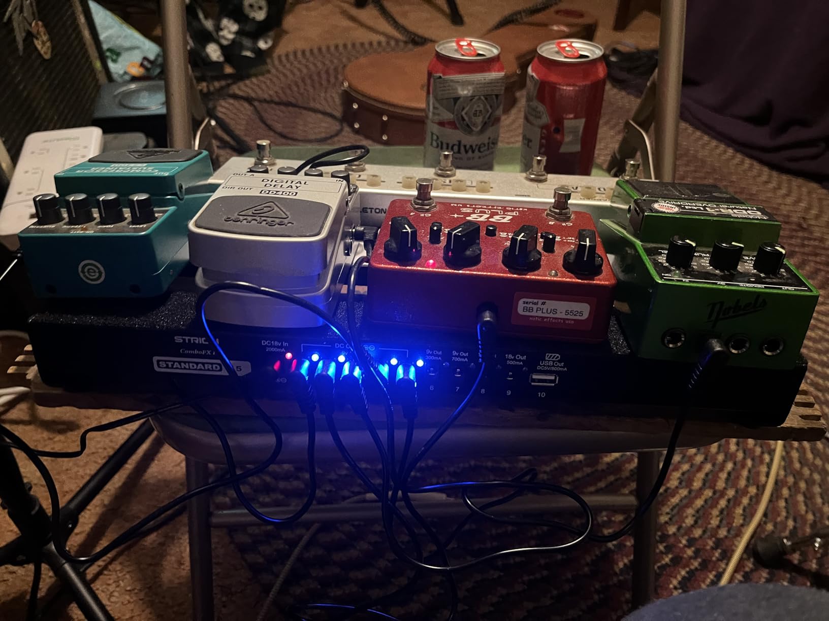 STRICH Pedal Board with Built-in Power Supply, Small Guitar Pedalboard 15
