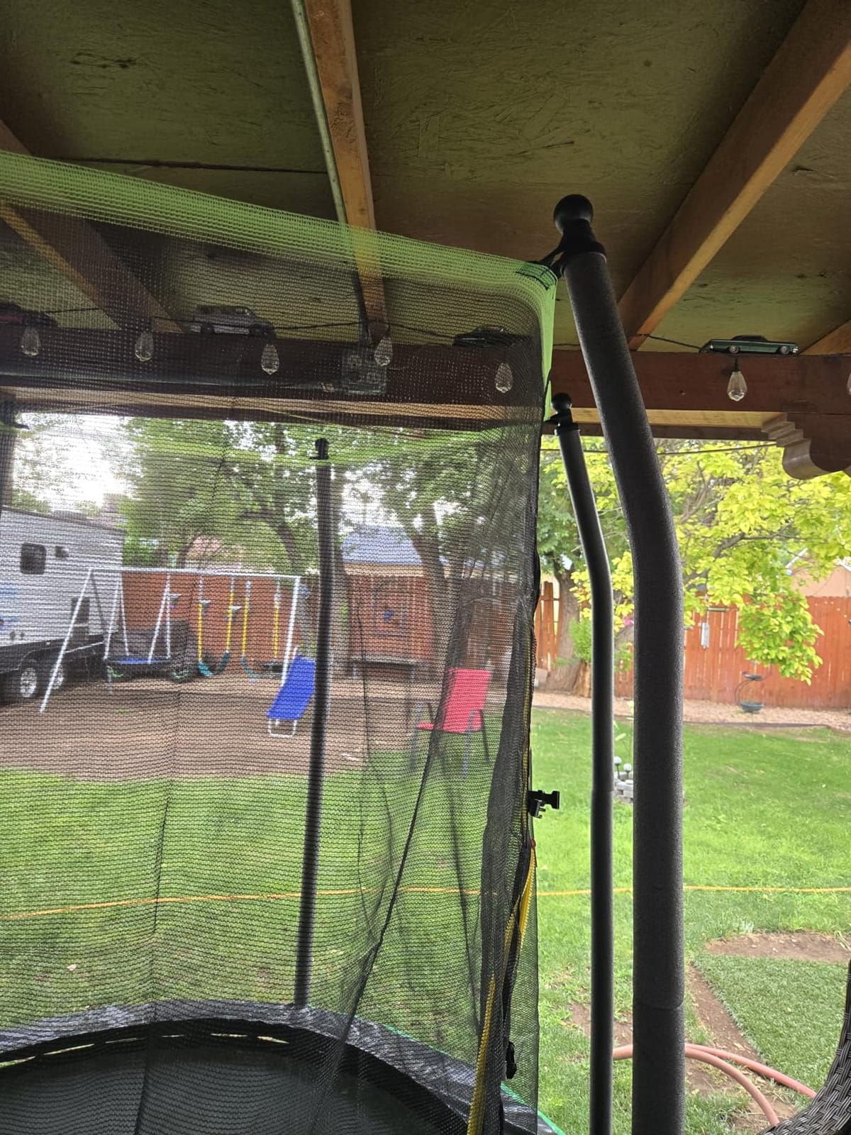 AOTOB 12 FT/14 FT Rectangle Trampoline with Net customer photo 2