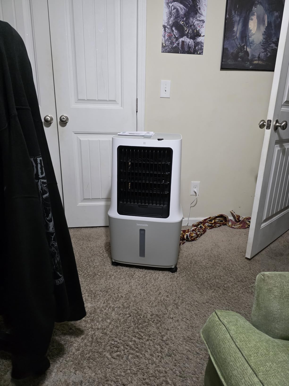 SereneLife Portable Swamp Cooler with 12000 CFM Power - Industrial Evaporative Air Cooler for Large Indoor & Outdoor Spaces, 150 L Tank, 60° Oscillation, 12-Hour Timer, Wi-Fi & Remote Control customer photo 1
