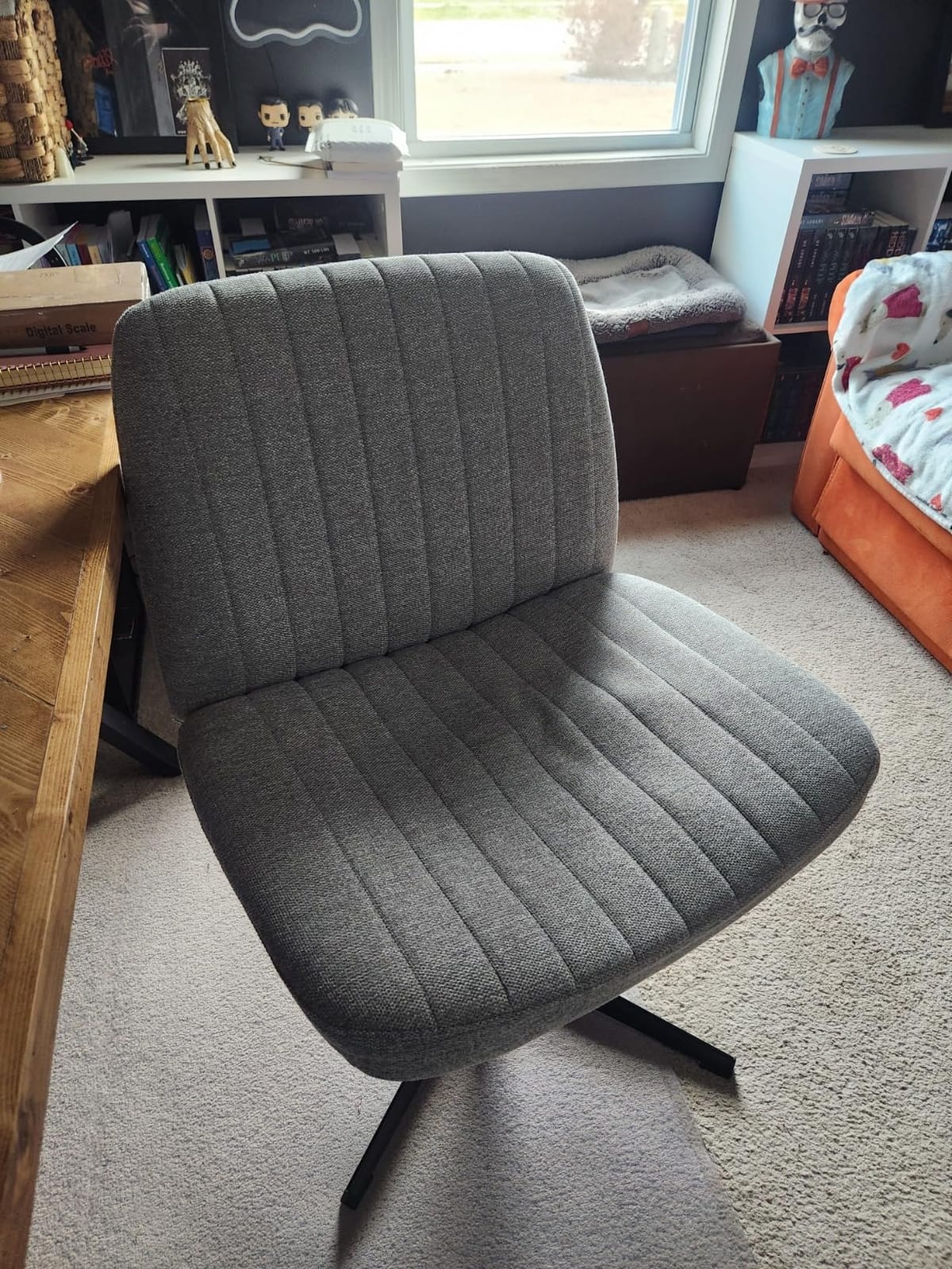 OLIXIS Armless Home Office Chair - Ergonomic Small Desk Chair, Mesh Back, Removable Washable Foam Cushion, Height Adjustable, Rolling Swivel Wheels, Small Space, Black customer photo 2