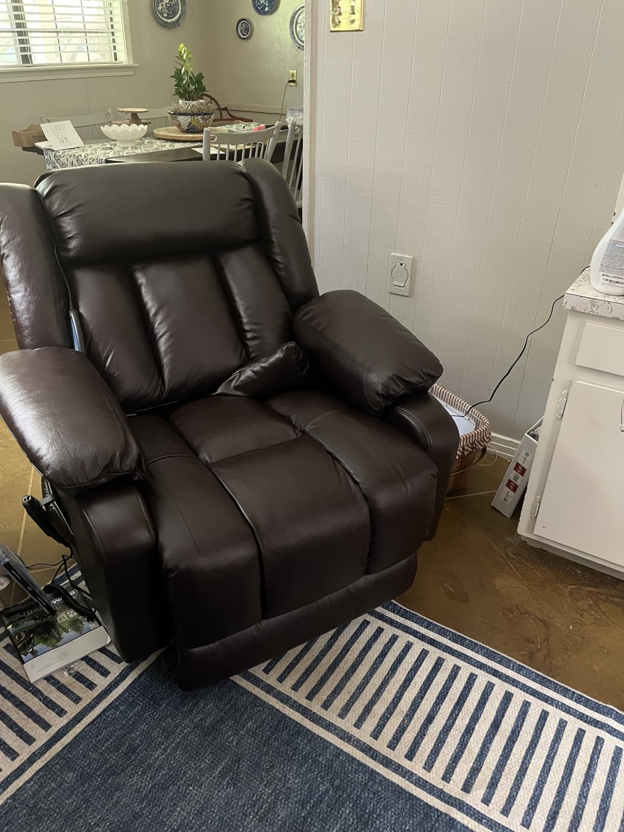 EDILLY X Large Genuine Leather Power Lift Recliner Chairs for Elderly customer photo 1