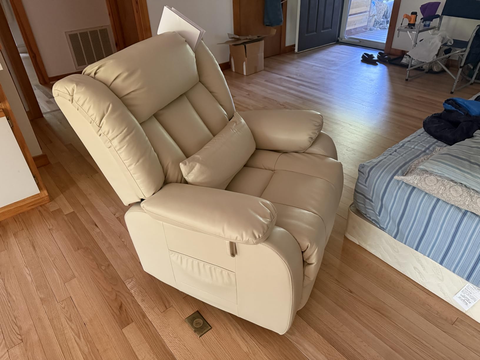 EDILLY X Large Genuine Leather Power Lift Recliner Chairs for Elderly customer photo 2