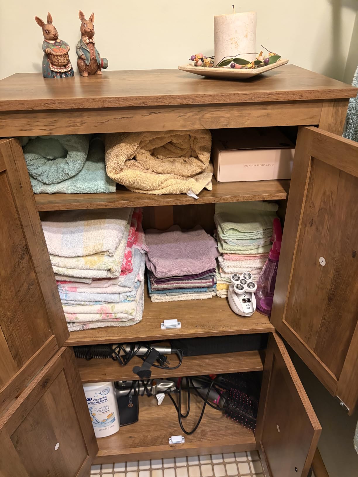 VASAGLE Tall Bathroom Cabinet, Narrow Space Saver, 15.7 x 12.4 x 67.3 inch customer photo 2