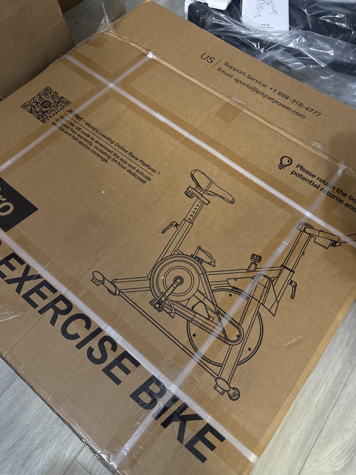 Indoor Cycling Bike - 32-Level Magnetic Resistance Stationary Exercise Bike with Adjustable Seat & Handlebars, Silent Belt Drive for Home Cardio (Fits Users 5'1