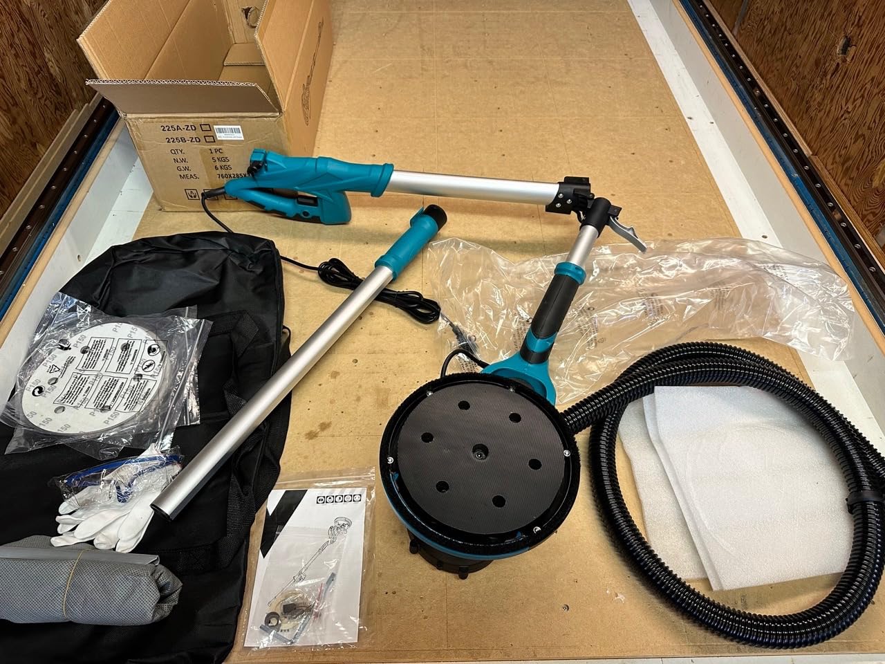 1390W Drywall Sander with Vacuum, 11.5A Electric Drywall Sander with 900-2800RPM 5 Variable Speed, Popcorn Ceiling Removal Tool with Extendable Handle, LED Light, 18x Sanding Discs customer photo 1