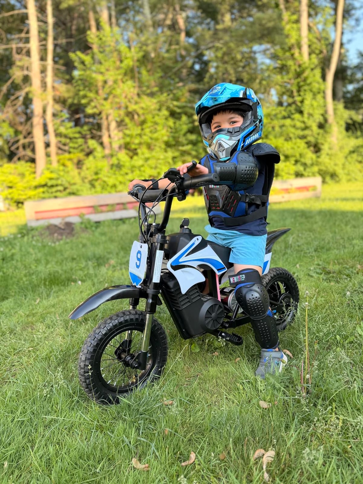 K1 Kids Electric Dirt Bike 36V Motorcycle,16MPH Fast Speed 14 Mile Long-Range,700W Peak 3-Speed Modes Electric Bike for Kids Ages 3-10 (Berry Red) customer photo 1