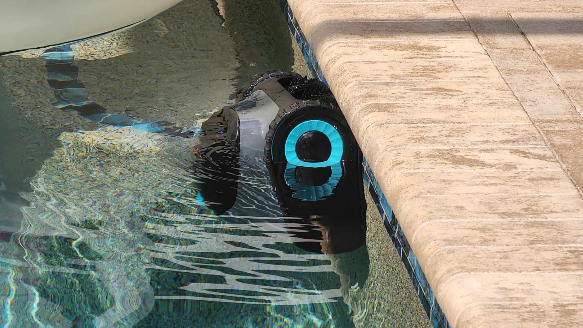Aiper Scuba S3 Robotic Pool Cleaner for Inground Pools, 5 Modes, Pale Blue customer photo 1