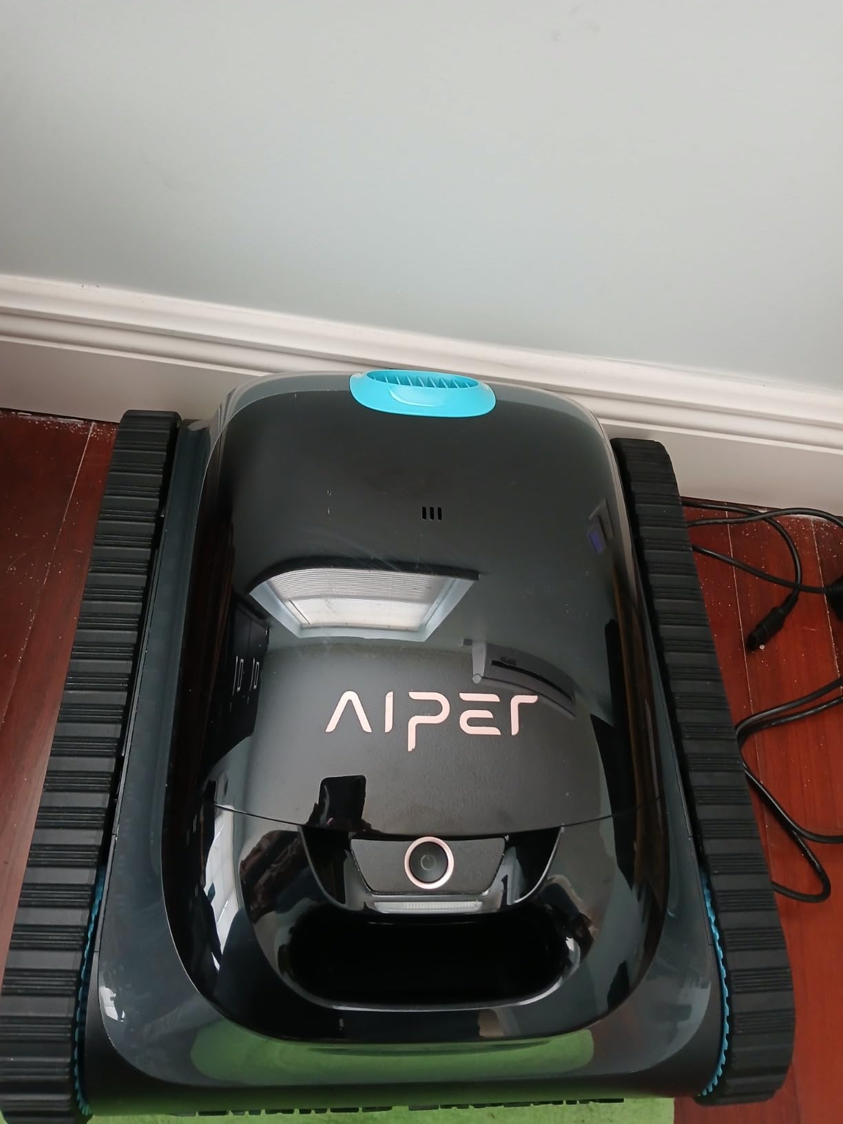 Aiper Scuba S3 Robotic Pool Cleaner for Inground Pools, 5 Modes, Pale Blue customer photo 2