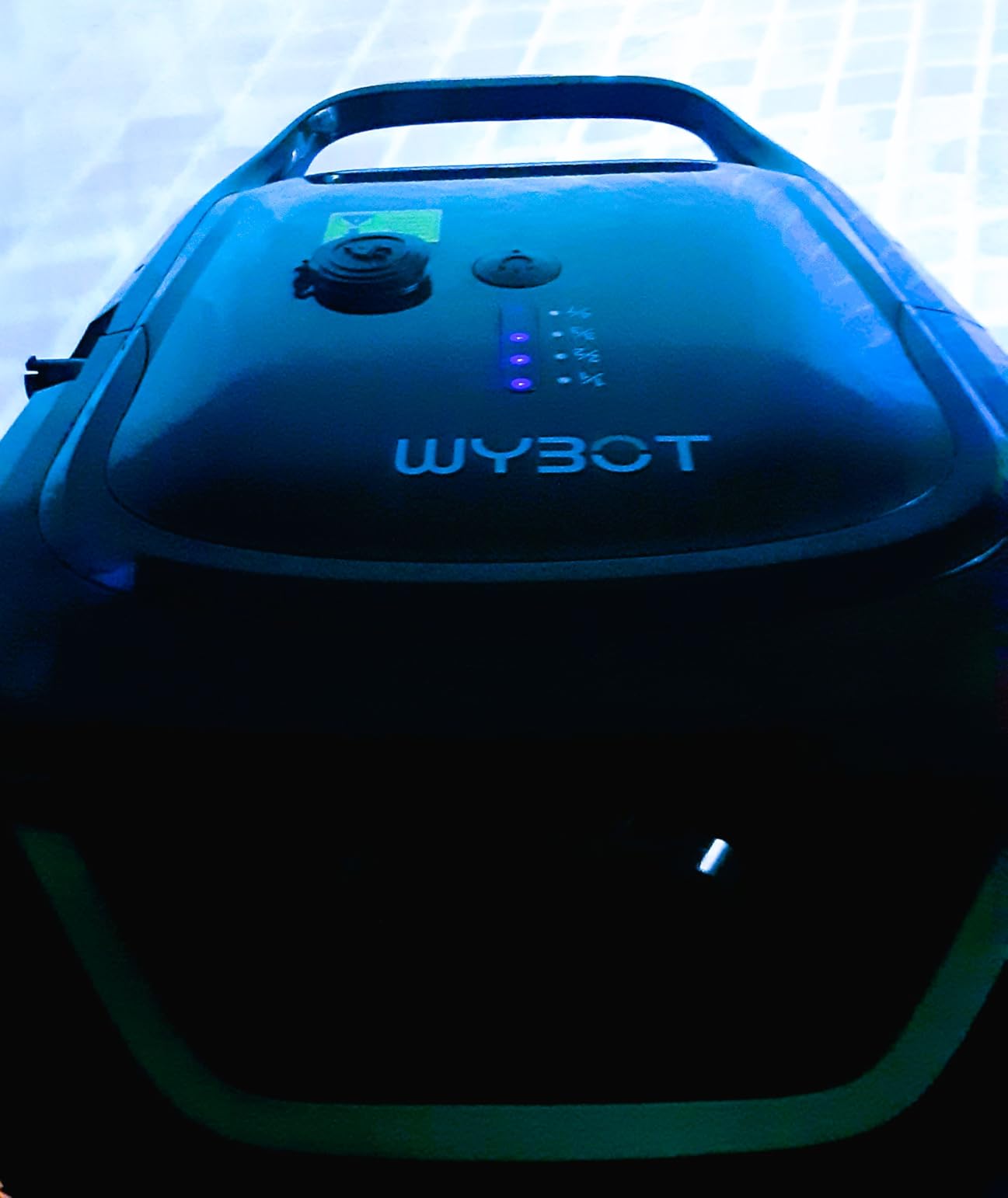 WYBOT A1 Cordless Pool Vacuum Robot for Above Ground Pool, Black&Green customer photo 2