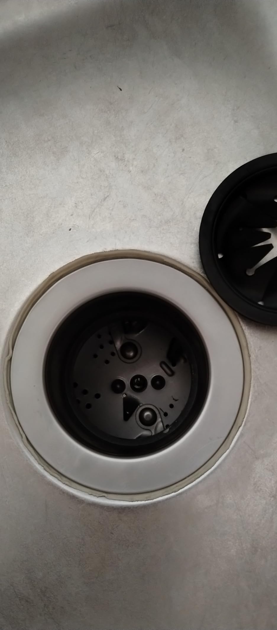 Moen L-1001 Waste King 1/2 HP Garbage Disposal with Power Cord customer photo 1