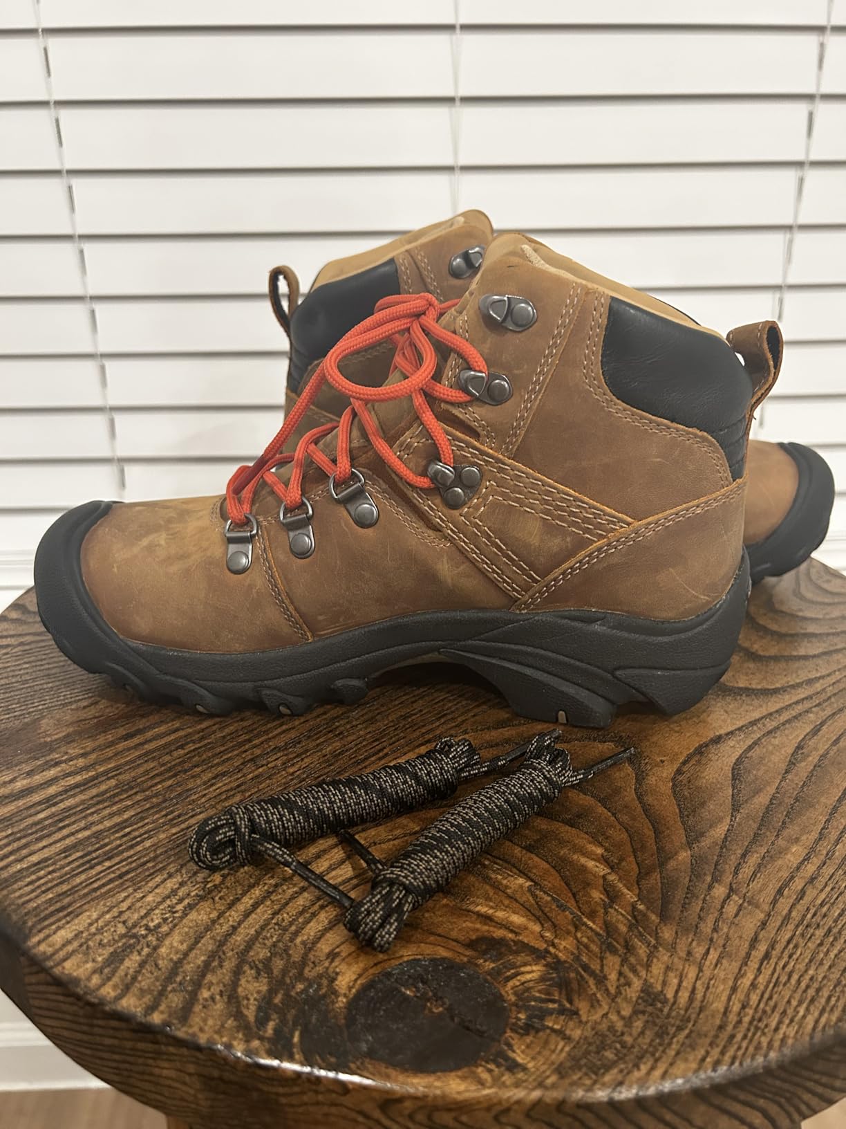 KEEN Women's Pyrenees Mid Height Waterproof Hiking Boots customer photo 2