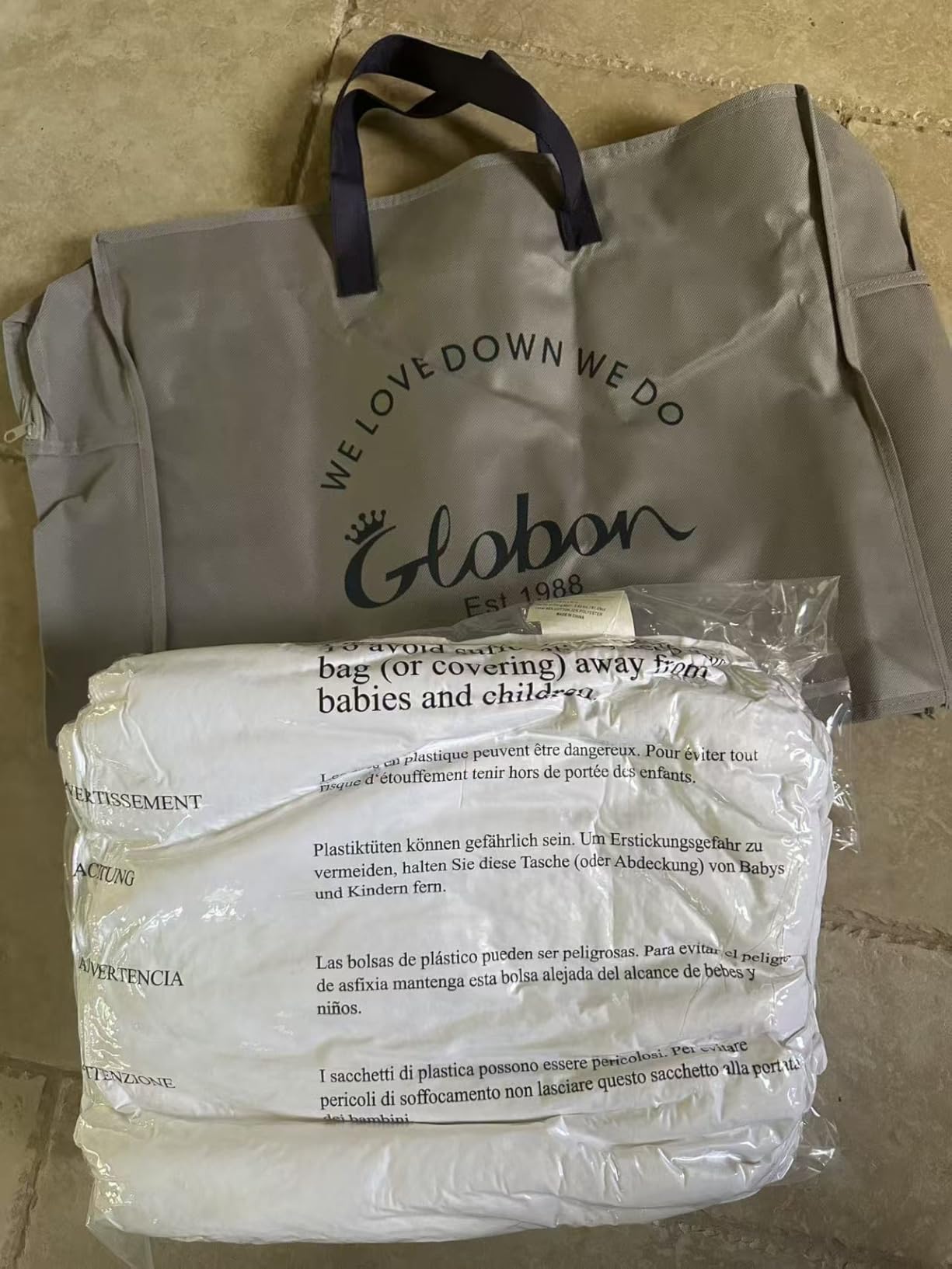 Globon Winter Goose Down Comforter Queen Size,800 Fill Power,White customer photo 2