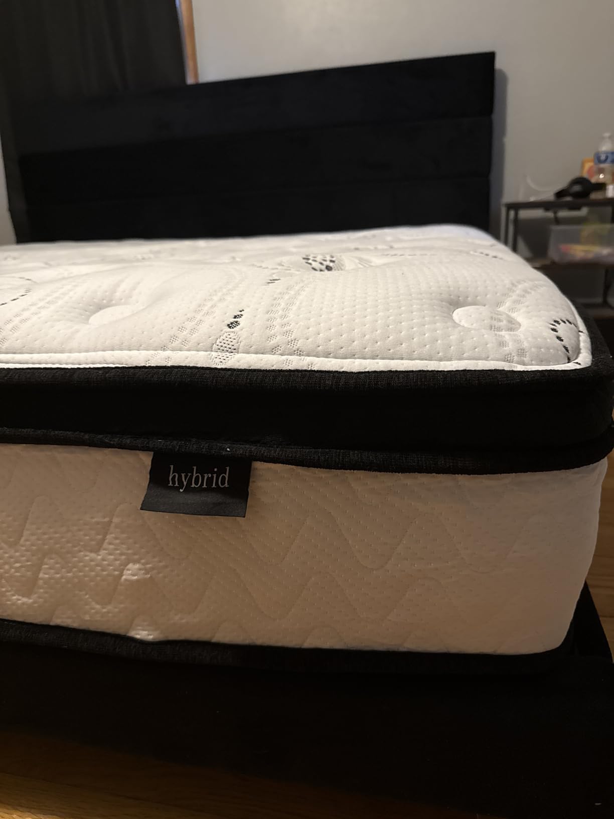 Signature Design by Ashley 12 Inch Hybrid King Mattress in a Box customer photo 1
