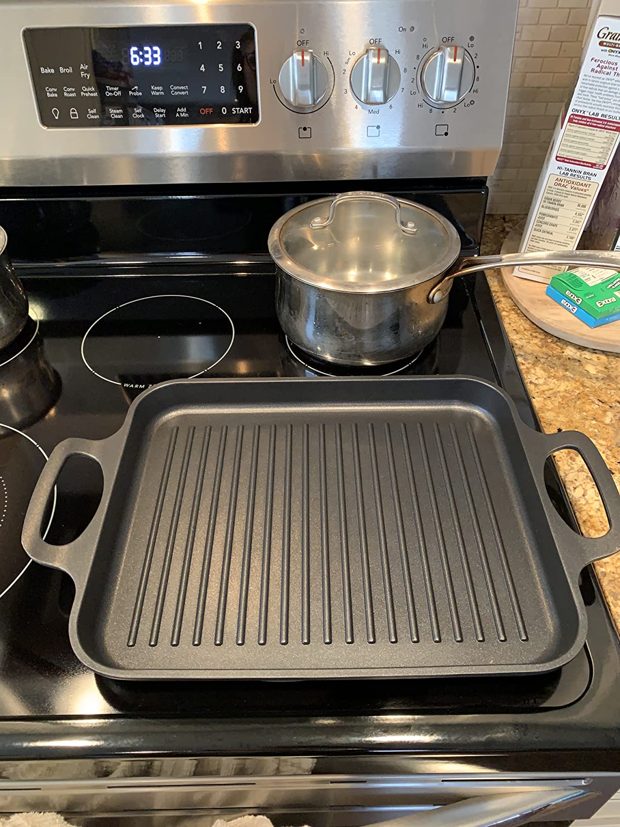 S·KITCHN Nonstick Grill Pan, Induction Stove Top Grill Plate, Glass Grilling Pan for Indoor, Gas Range Grill Panel/Skillet customer photo 2