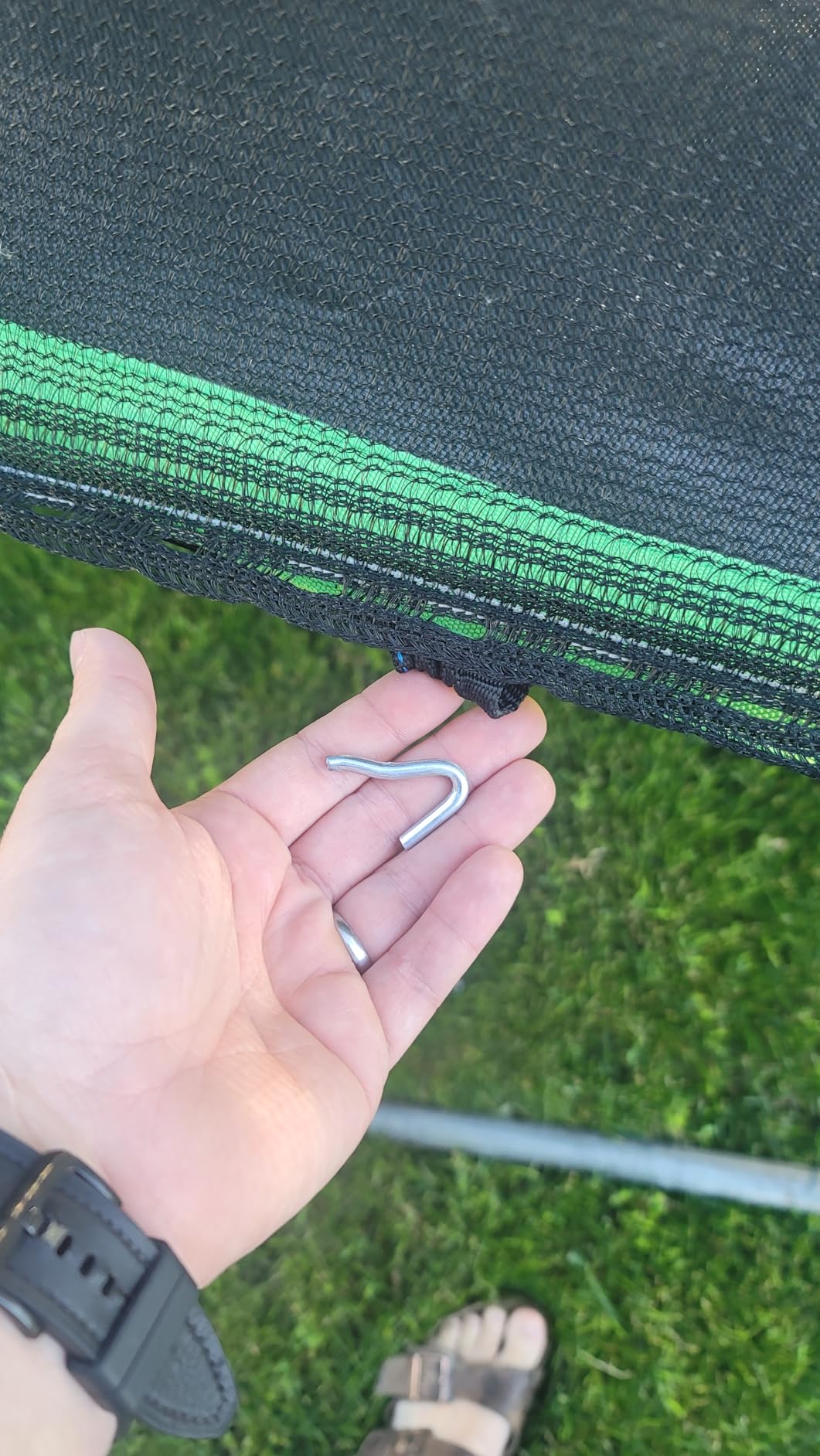Zoomster Replacement Jumping Mat, Fits 14 ft Round Trampoline Frame with 72 V-Hooks, Using 5.5