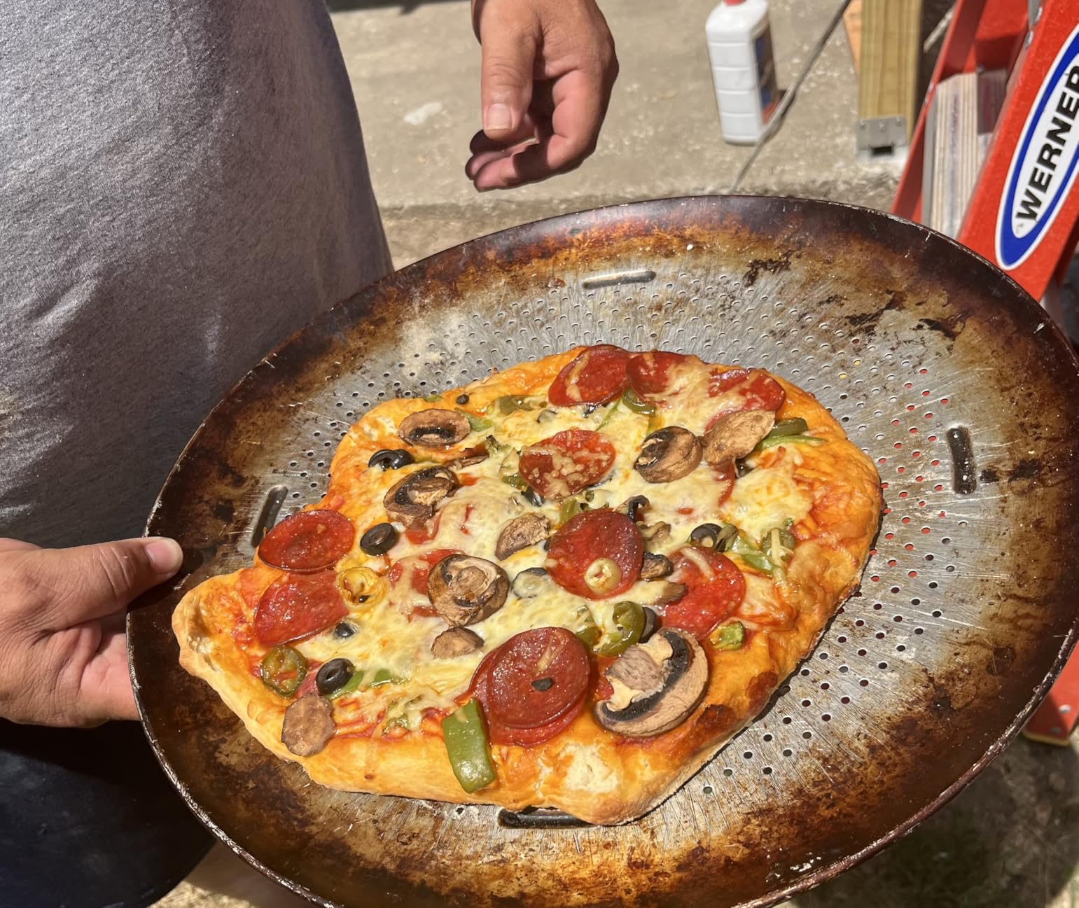 Giantex Wood Fired Pizza Oven with Pizza Stone, Peel, Waterproof Cover, Cooking Grids, Wheels for Outside Camping, Outdoor Backyard Party (64 Inch) customer photo 2