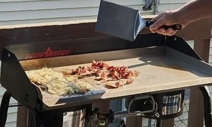 Blackstone® Hamburger Griddle Spatula - Stainless Steel customer photo 1
