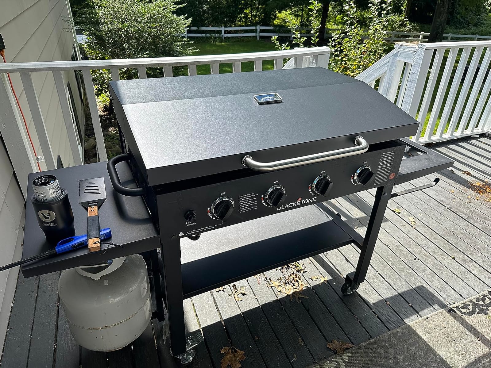 2026 Upgraded Lid for Blackstone Griddle Lid 28 Inch, BBQ Future Hinged Hard Cover with Thermometer & Reinforced Hinge Compatible with 28