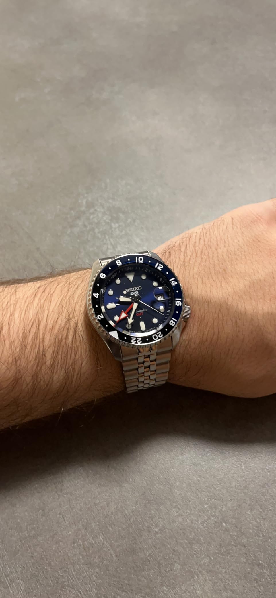 Seiko Men's Analogue Watch customer photo 2