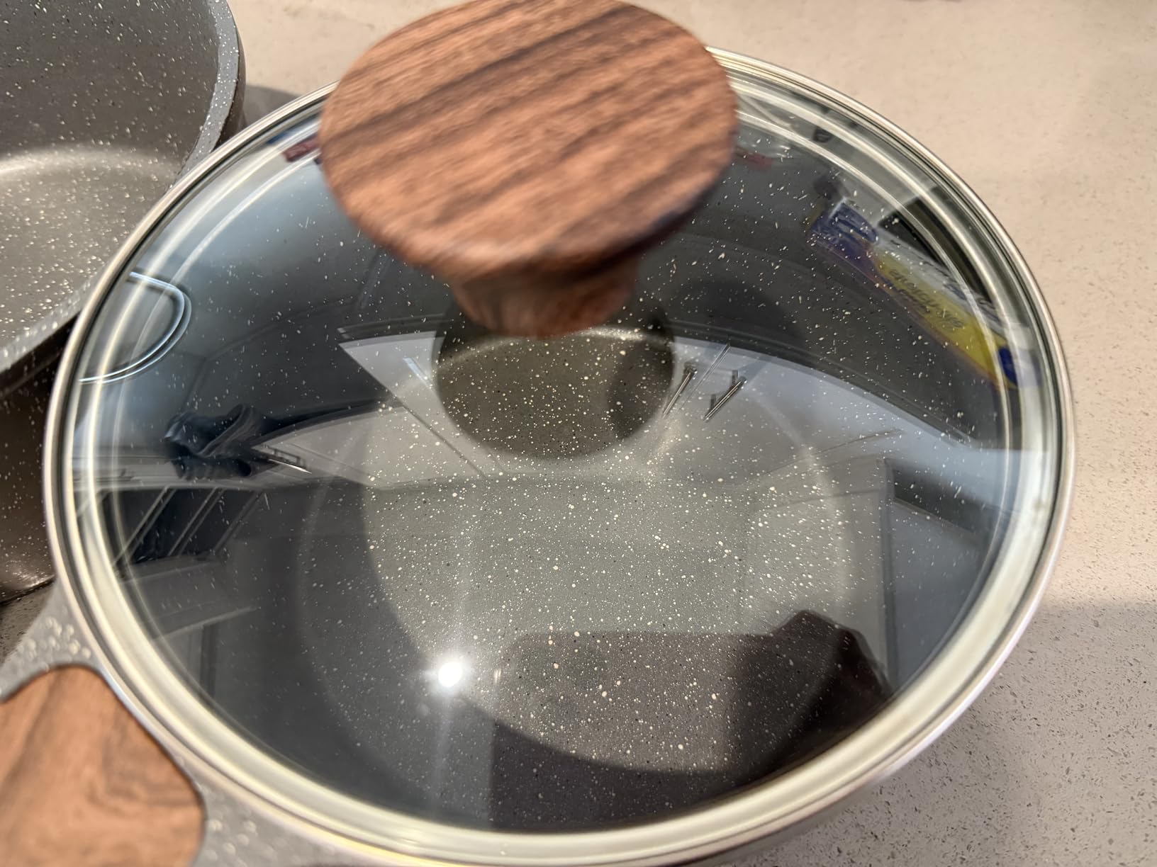 SENSARTE Nonstick Sauce Pan Set with Lid, 1.5+2 Quarts, PFOA/PFOS Free customer photo 1