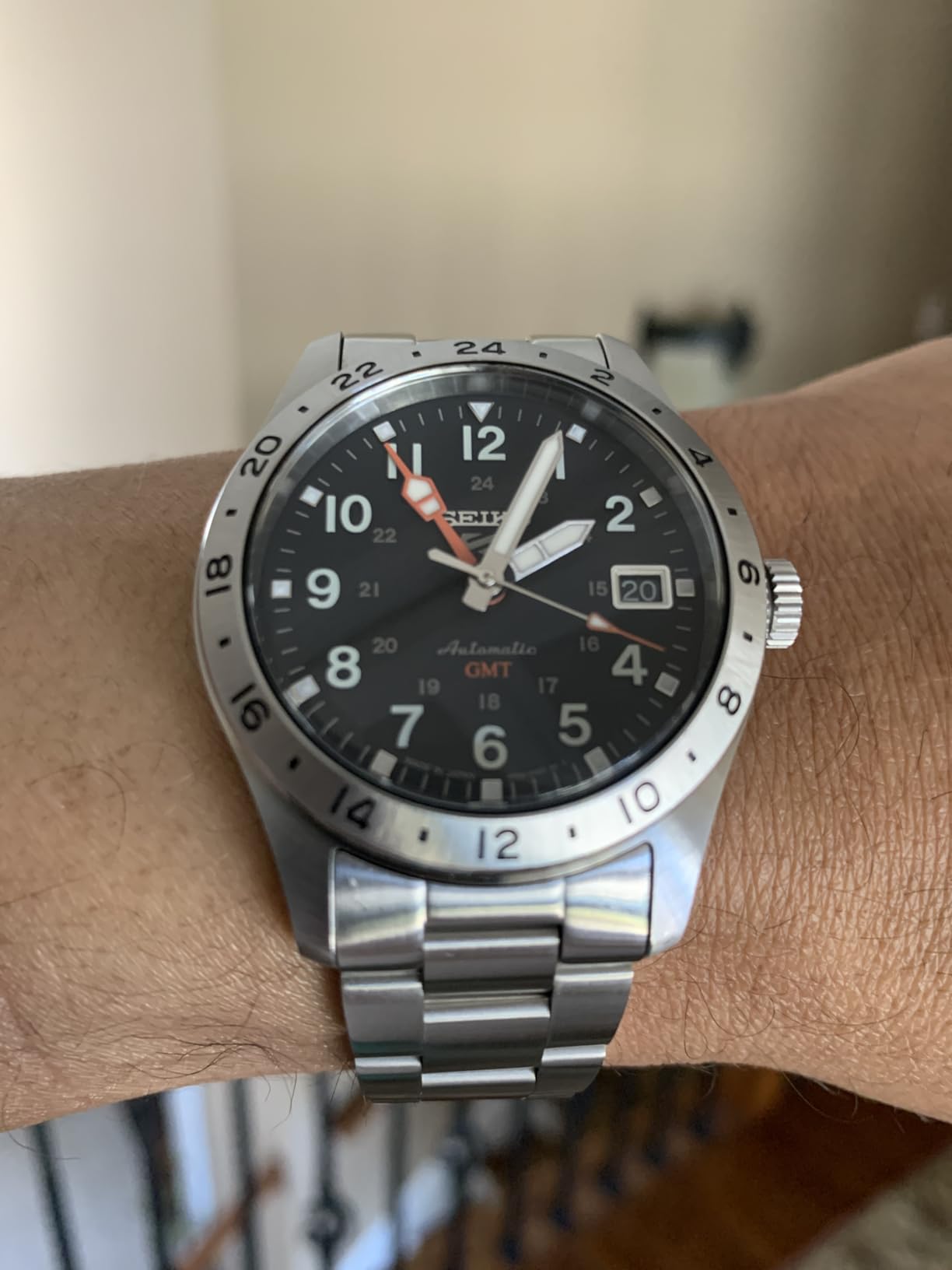 SEIKO Automatic Watch for Men - 5 Sports Collection - Men's Sport Watch, Stainless Steel, GMT Hand - Water-Resistant 100M customer photo 1