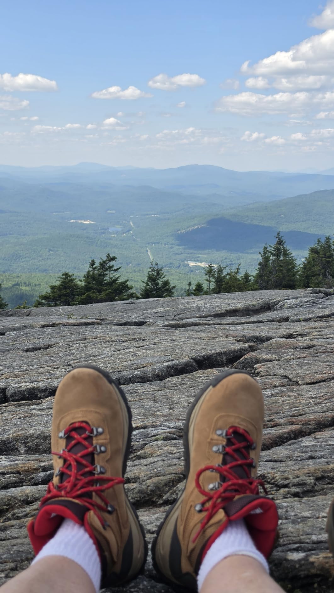 Columbia Women’s Newton Ridge Plus Waterproof Amped customer photo 2