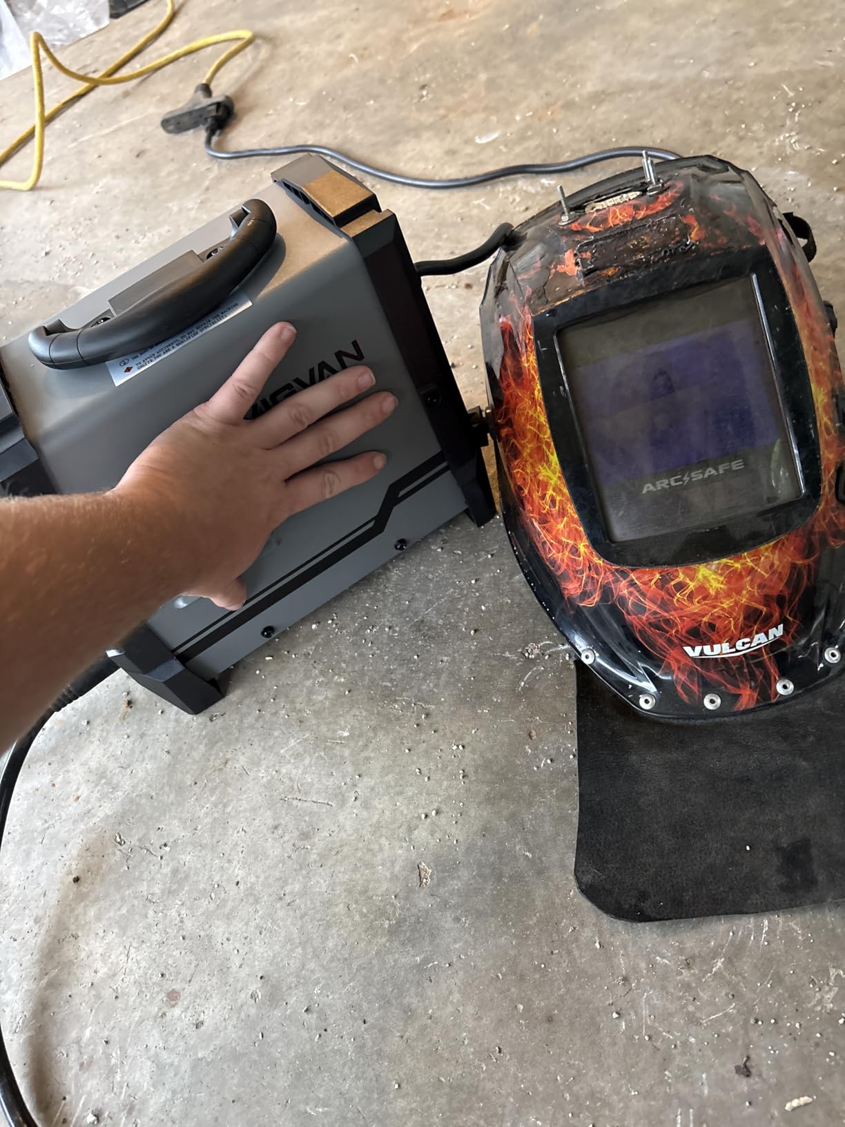 140A MIG Welder, MIGVAN 110V Flux Core MIG/Stick/Lift TIG 3 in 1 Welding Machine with Large LED Digital Display, IGBT Inverter Portable Gasless Welder with Welding Gun and Flux Core Wire customer photo 1