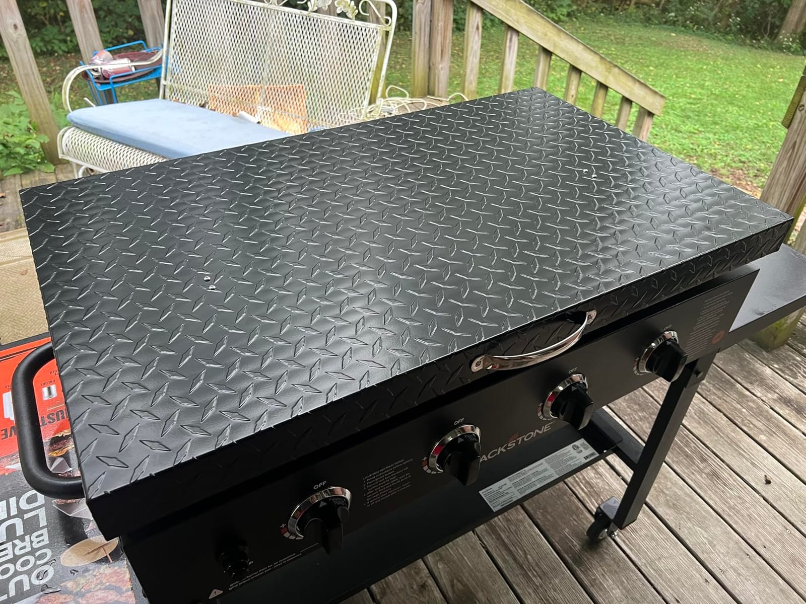 Flybold 36 Inch Blackstone Griddle Hard Cover – Aluminum Flat Top Grill Lid with Suitcase Handle – Lightweight, Weatherproof, Diamond Cut BBQ Replacement Cover for Blackstone & Member’s Mark Griddles customer photo 1