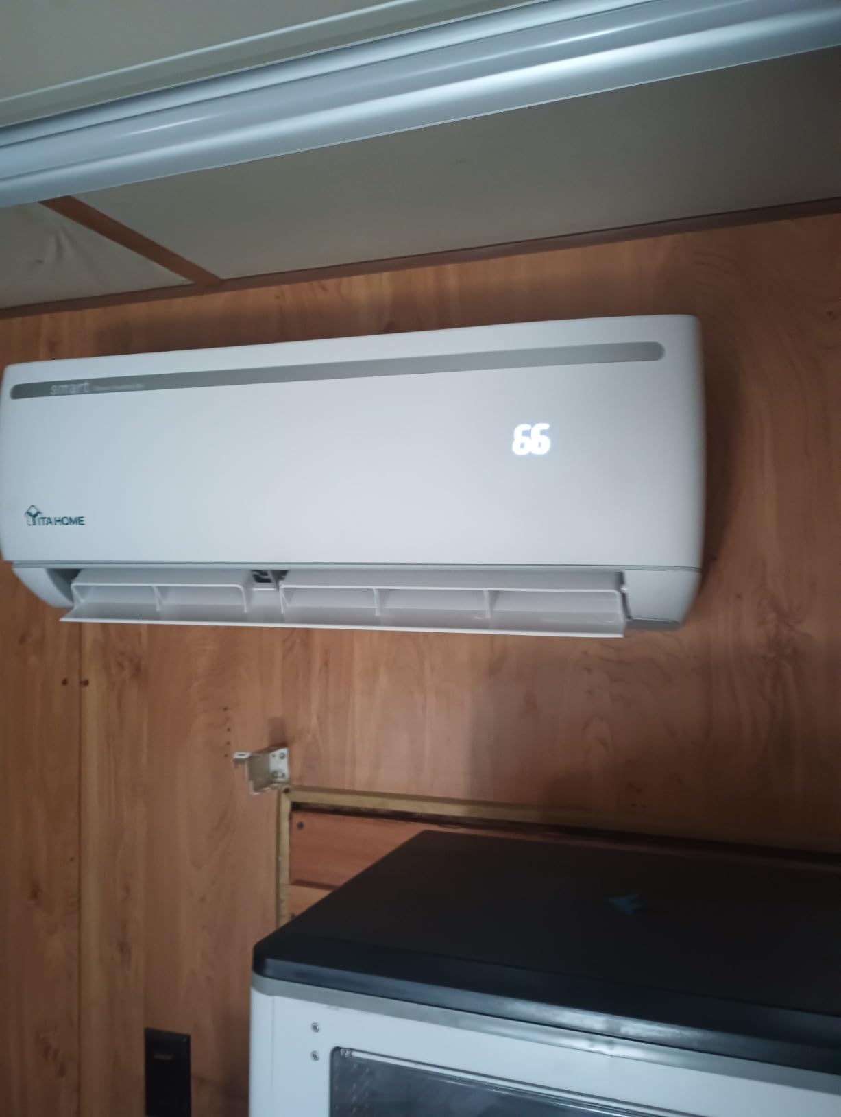 YITAHOME 12000 BTU Mini Split Air Conditioner Heat Pump System, Wifi Enabled 20 SEER2 115V Inverter Ductless AC Cool Up to 750 Sq. Ft, Compatible with Alexa, Complete Installation Kit, White customer photo 2