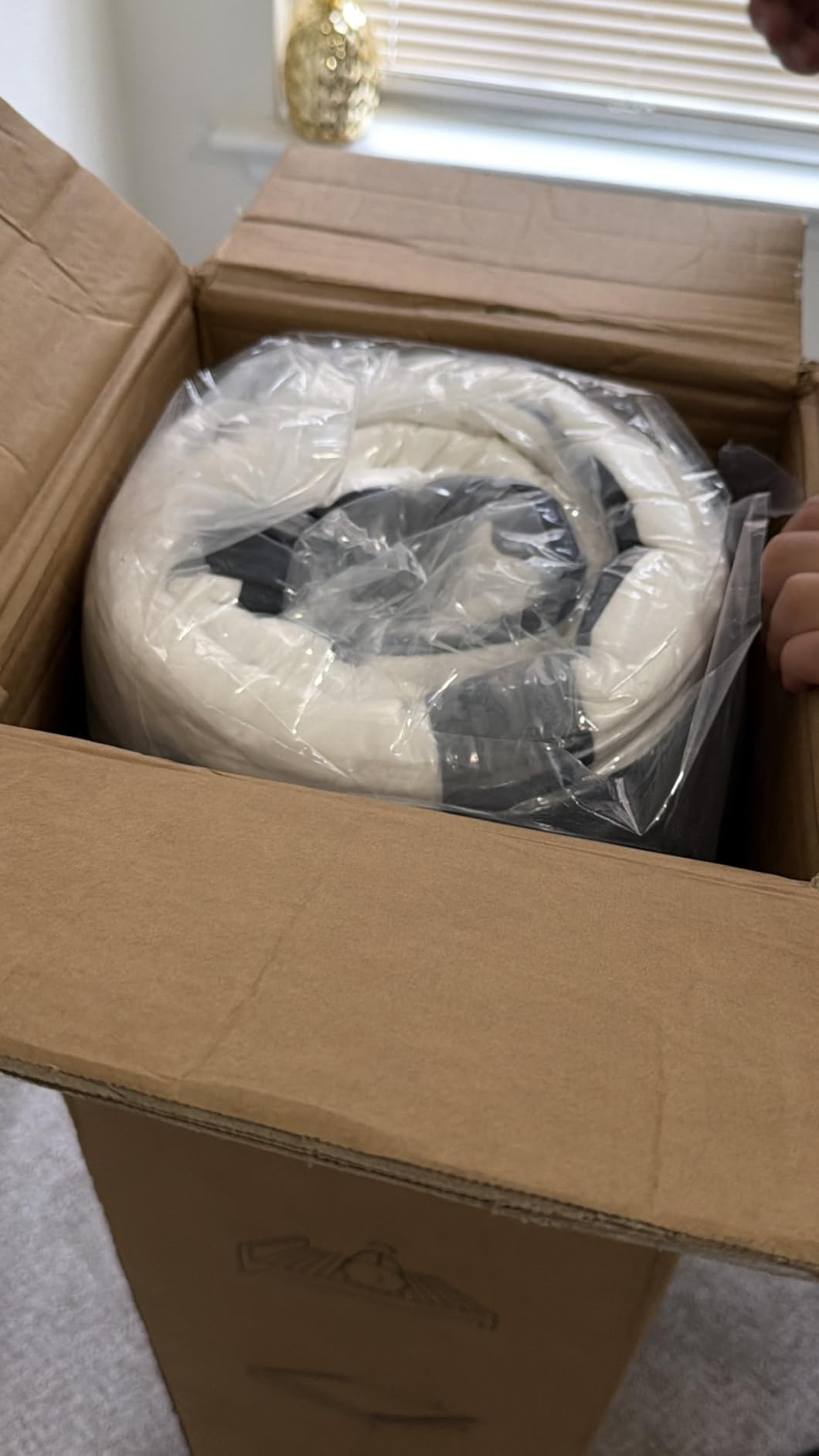 Inofia King Mattress,12 Inch Hybrid Innerspring Cool Bed with Pocket Coils customer photo 1