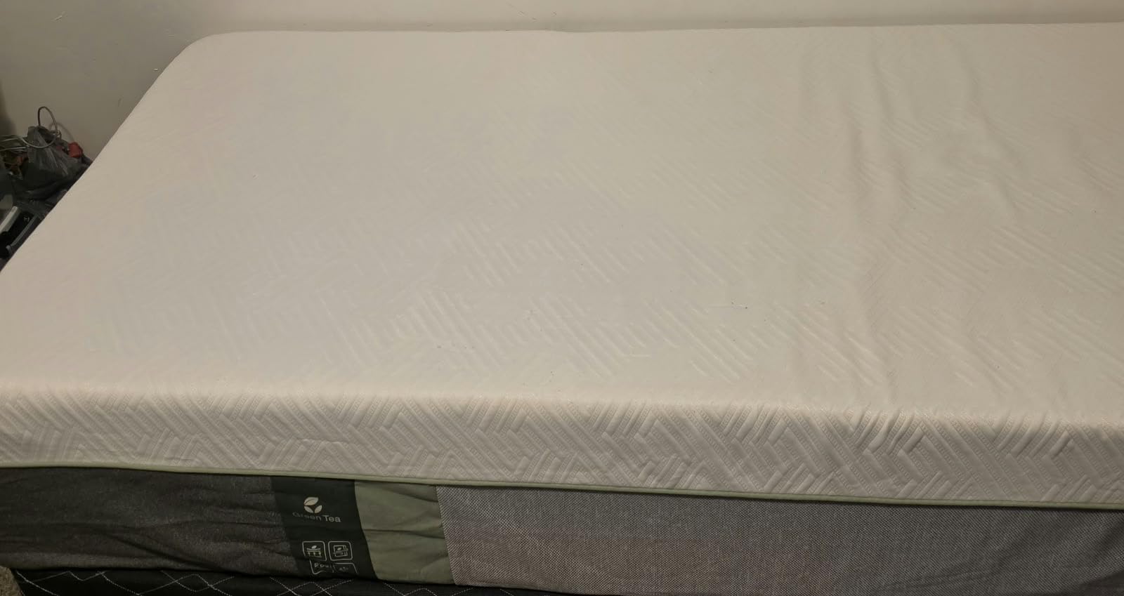Novilla Bliss Mattress King Size, 14 Inch Gel King Memory Foam Mattress customer photo 1
