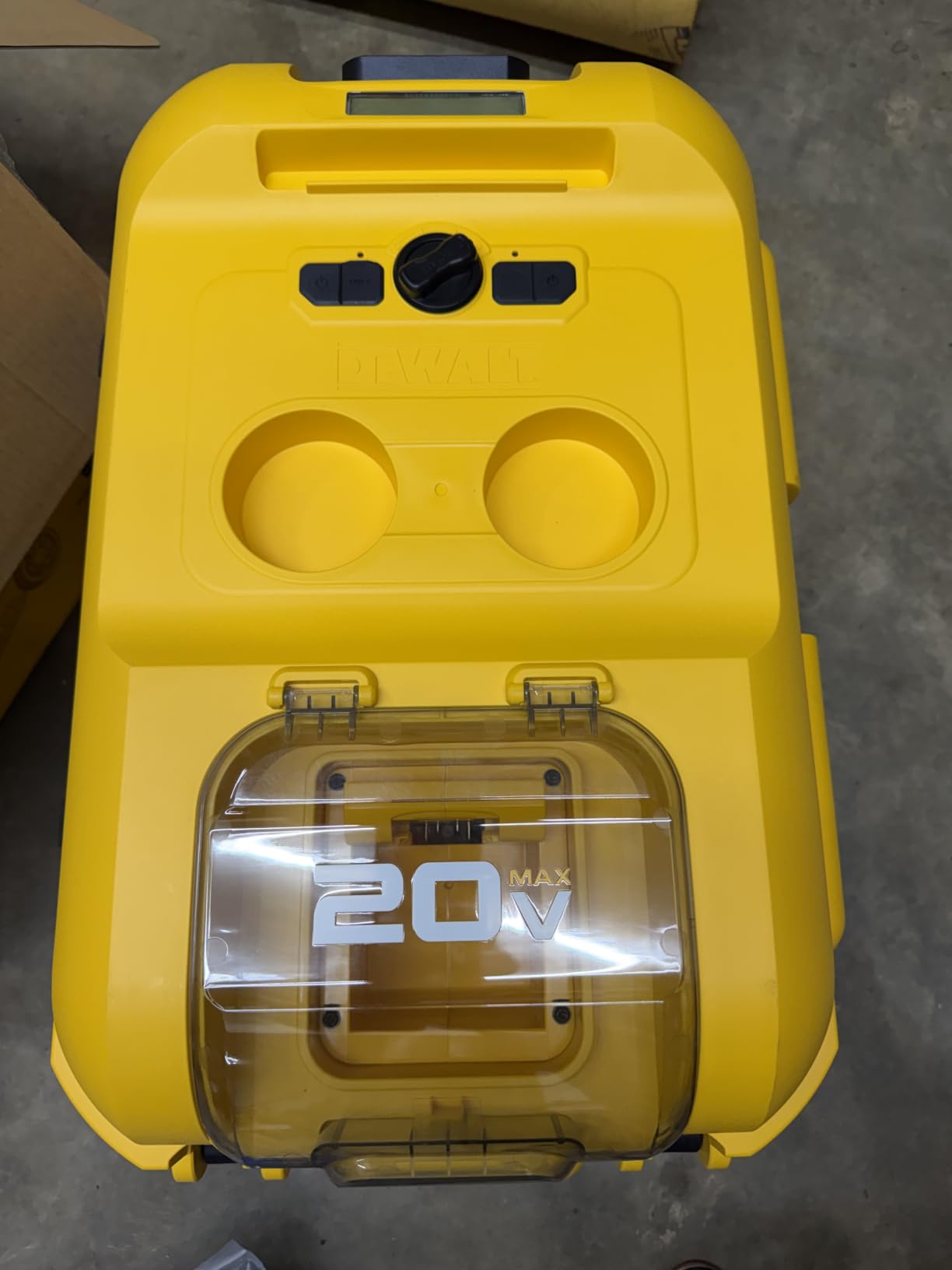 DEWALT Evaporative Air Cooler Portable Air Conditioner DXACN01B (Tool Only) customer photo 1