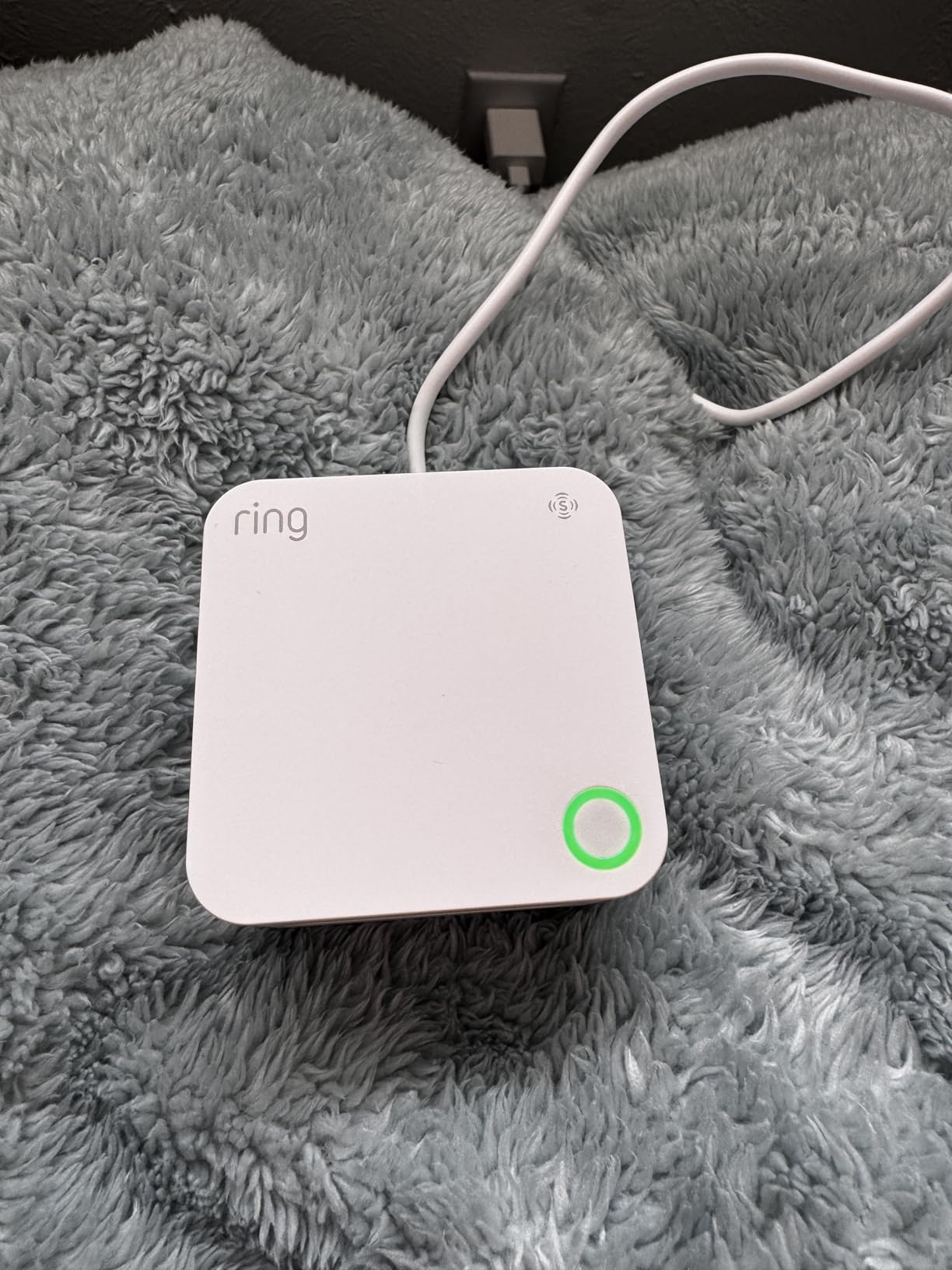 Ring Air Quality Monitor, know what you’re breathing, CO & PM 2.5 monitoring, actionable alerts, stay connected via Amazon Sidewalk, no base station required customer photo 1