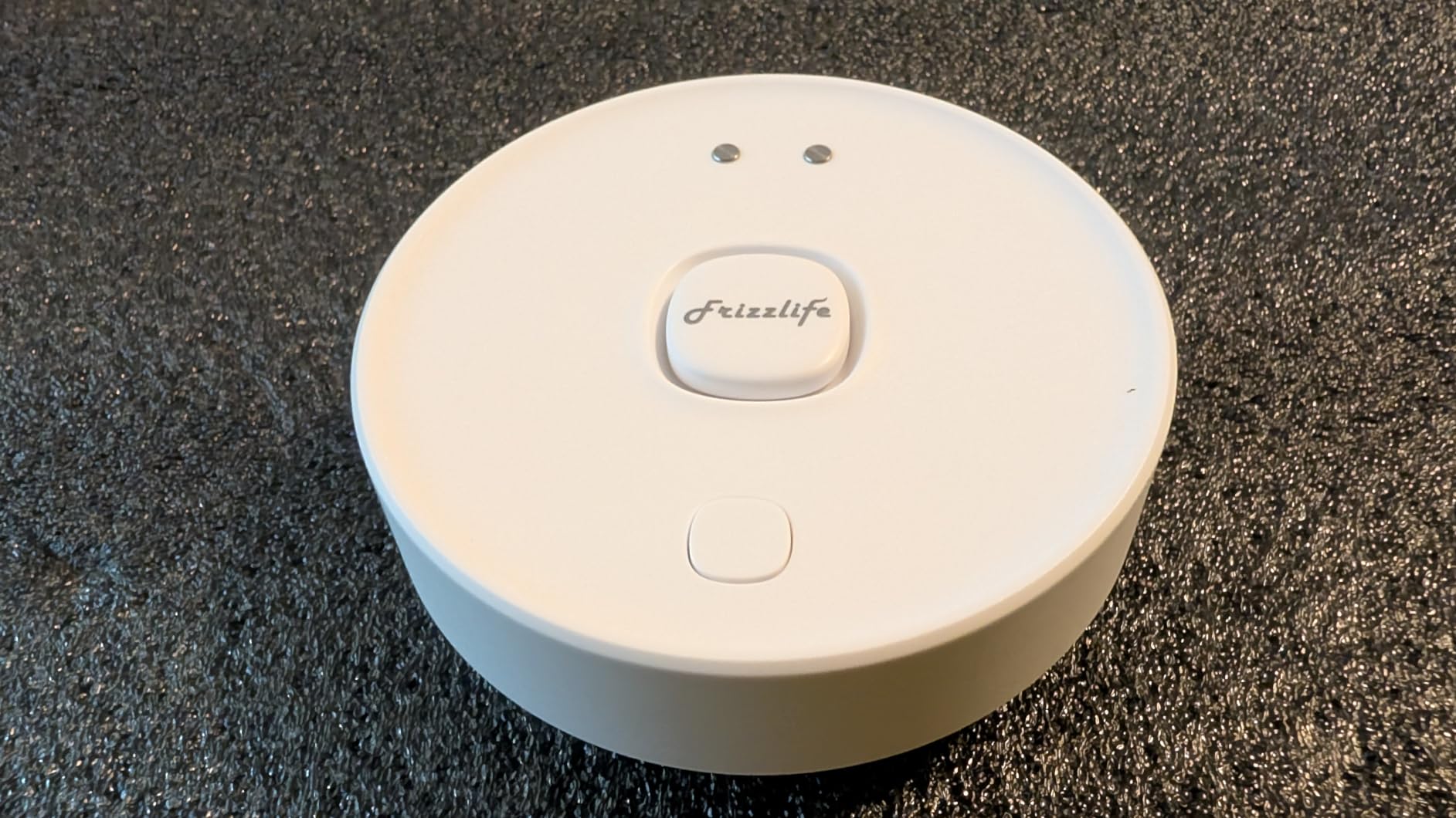 Frizzlife LPG365-P Smart Water Automatic Shutoff Valve W/ 3 Leak Sensors, 0.01 GPM Ultrasonic Micro Leak Detection,Wi-Fi/App Enabled Flow Meter, Pressure+Flow Monitor, 24/7 Water Usage Reports,3/4