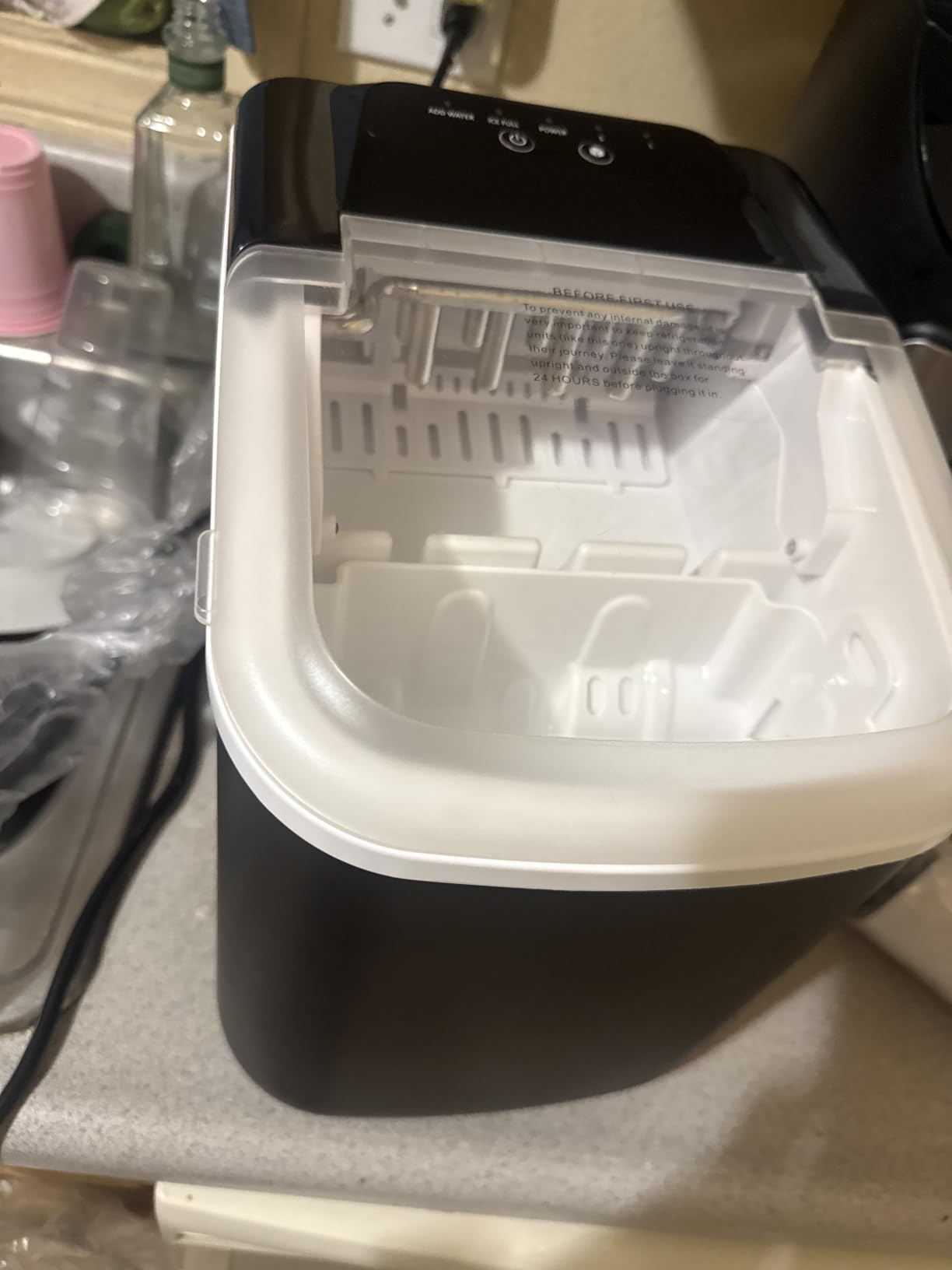 Sweetcrispy Countertop Ice Maker with Scoop, Basket and Handle, Portable Ice Machine 9 Cubes Ready in 6 Mins, 26.5lbs in 24Hrs, 2 Sizes for Home Kitchen Office Bar Party customer photo 2