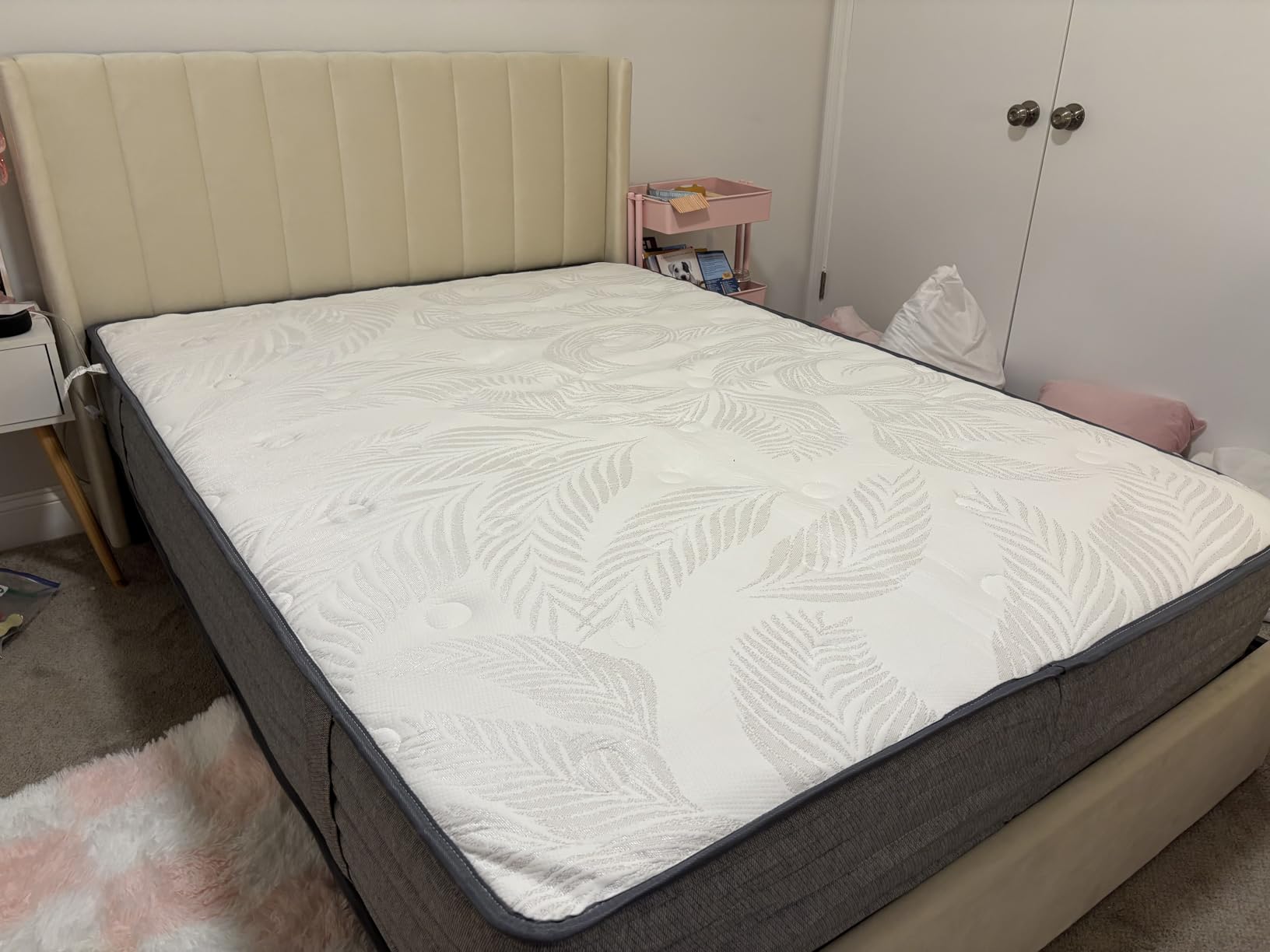 Queen Mattress 14 Inch - Medium Plush Euro Top Hybrid Mattress customer photo 1
