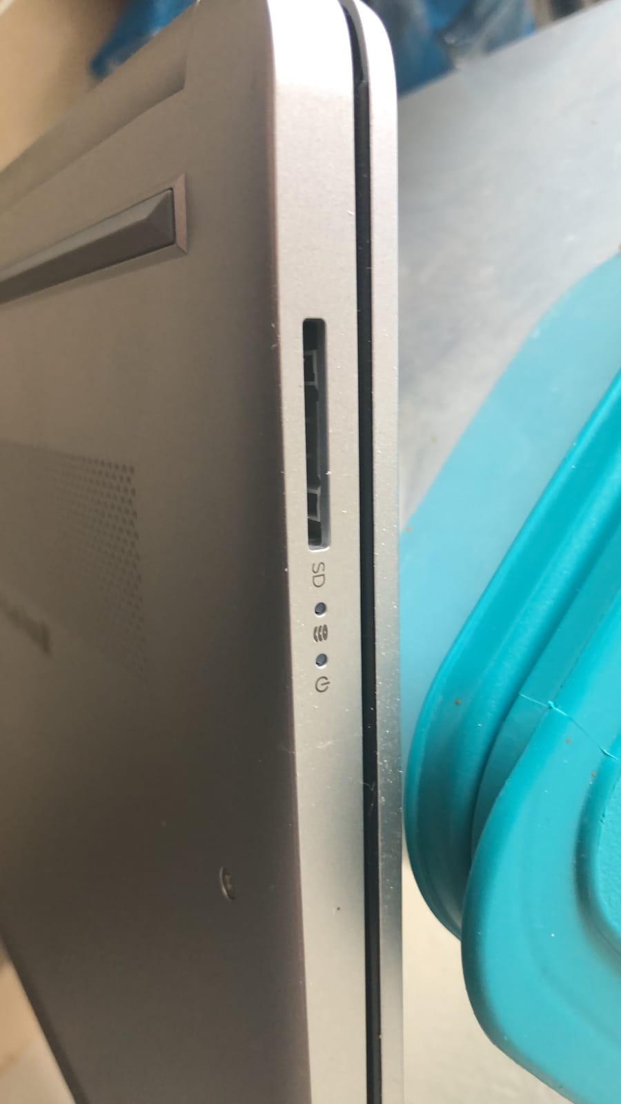 HP Ultrabook Laptop, Microsoft 365 Included, 8GB RAM, Intel Core, No Mouse customer photo 1